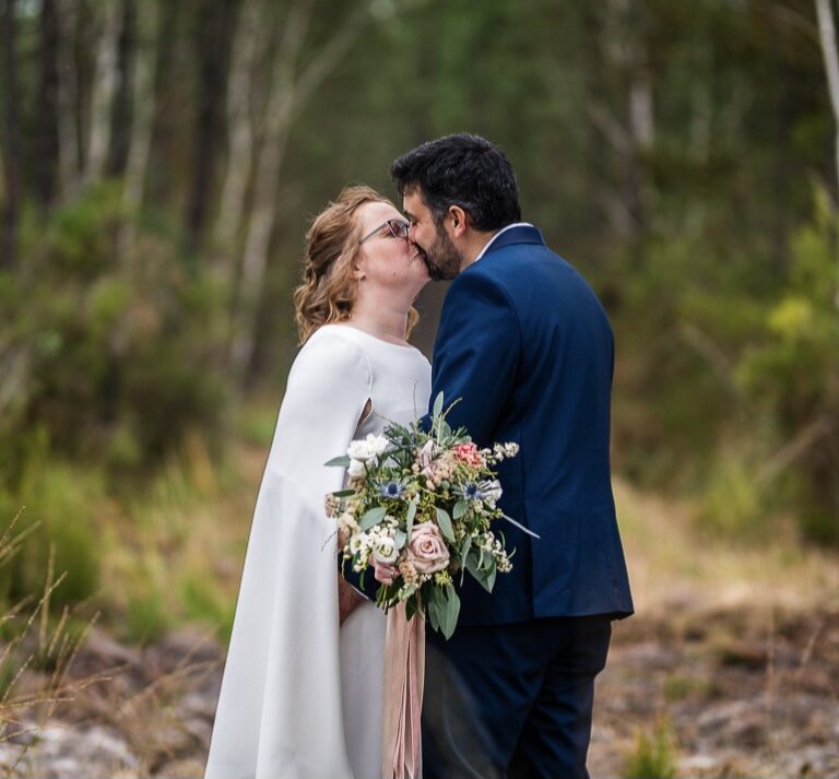 Lire la suite à propos de l’article Quel haut  chaud  choisir pour aller avec sa robe de mariée